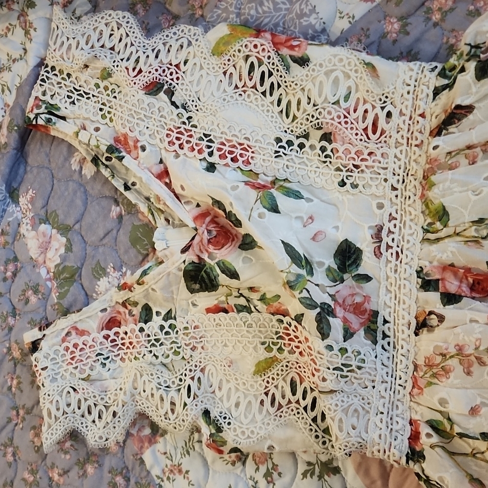 Joyfolie White Floral Dress